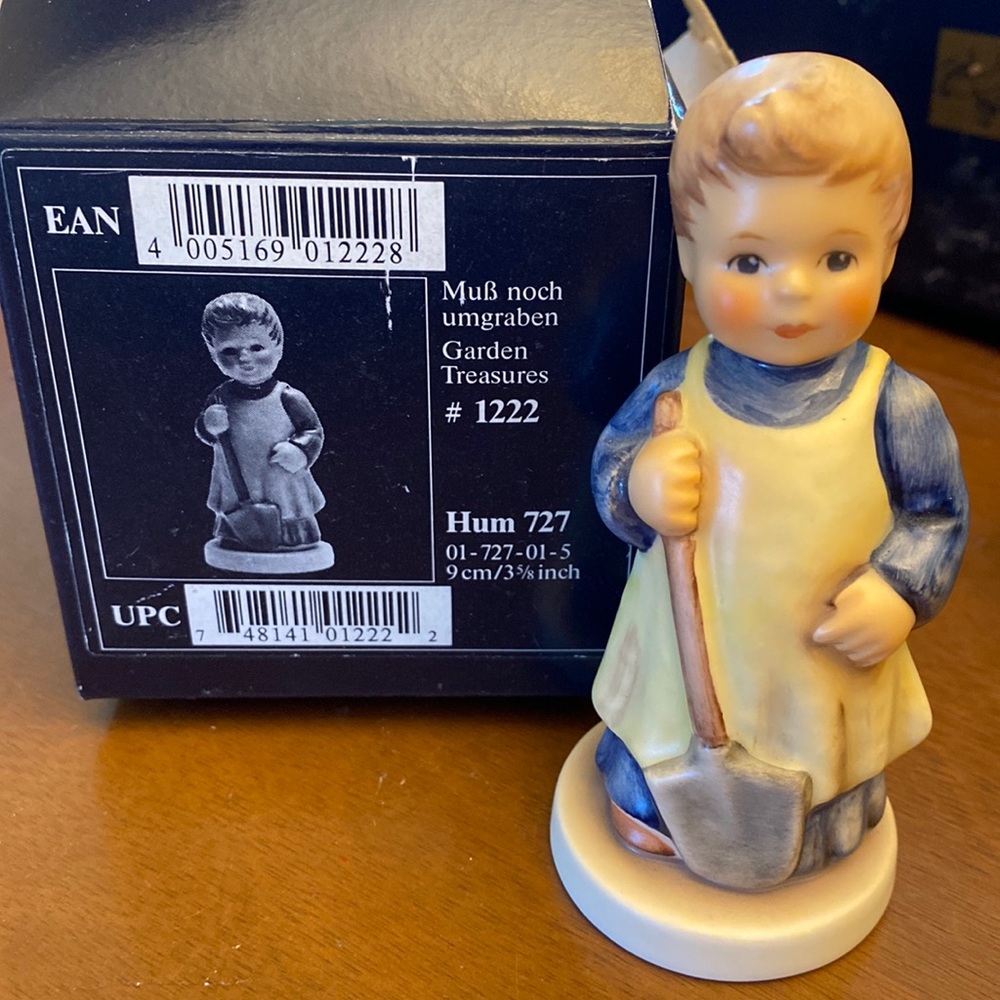 Hummel figure #1222. “Garden Treasures”